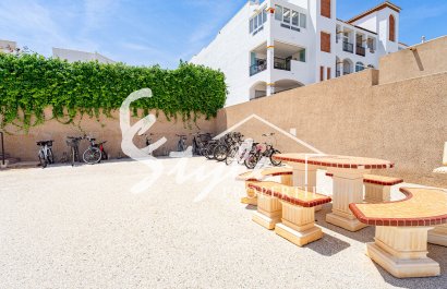 Resale - Apartamento - Punta Prima