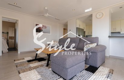 Resale - Apartamento - Orihuela-Costa - Villamartin