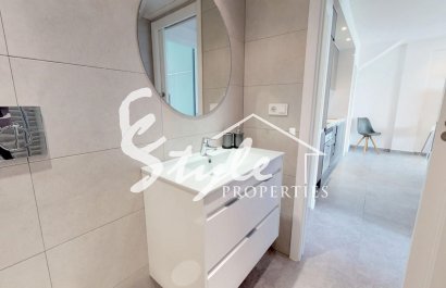 Resale - Apartamento - Torrevieja - Aguas Nuevas