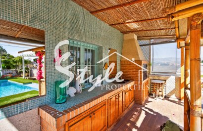 Reventa - Villa - Orihuela-Costa - Orihuela Center