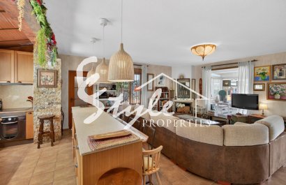 Reventa - Villa - Orihuela-Costa - Orihuela Center