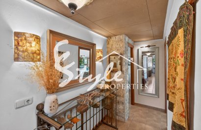 Reventa - Villa - Orihuela-Costa - Orihuela Center