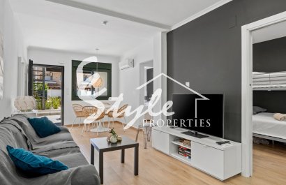 For Sale Modern Sunny Flat in La Zenia, Costa Blanca, Orihuela Costa. ID2191