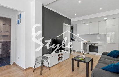 Resale - Apartamento - La Zenia