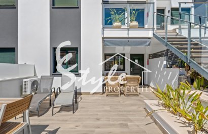 Resale - Apartamento - La Zenia