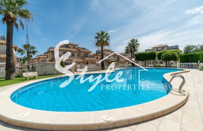 Resale - Adosado - Orihuela-Costa - Playa Flamenca