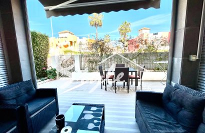 Resale - Apartamento - Punta Prima