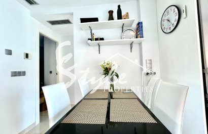 Resale - Apartamento - Punta Prima