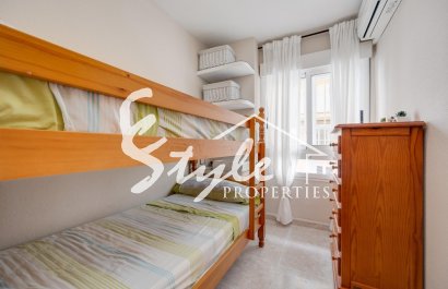 Resale - Apartamento - Torrevieja