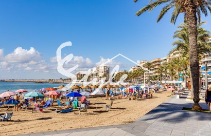 Resale - Apartamento - Torrevieja