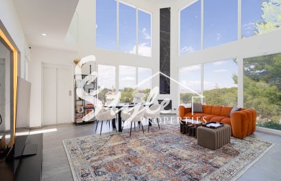 Resale - Villa - Los Balcones