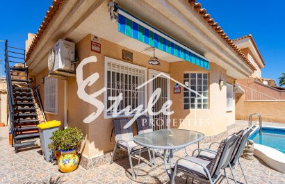 Resale - Villa - Punta Prima