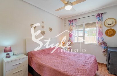 Resale - Villa - Punta Prima