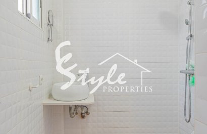 Resale - Villa - Punta Prima