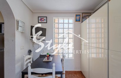 Resale - Villa - Punta Prima