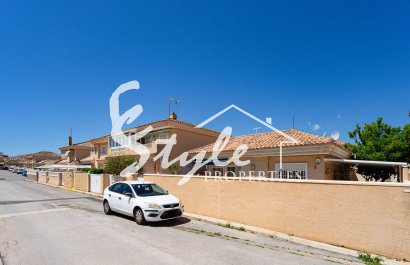 Resale - Villa - Punta Prima