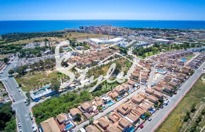 Resale - Villa - Punta Prima