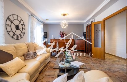 Reventa - Villa - Elche - La Hoya