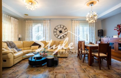 Reventa - Villa - Elche - La Hoya