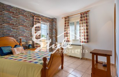 Reventa - Villa - Elche - La Hoya