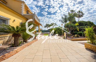 Reventa - Villa - Elche - La Hoya