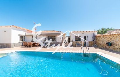 Reventa - Villa - Torrevieja - Torreta florida