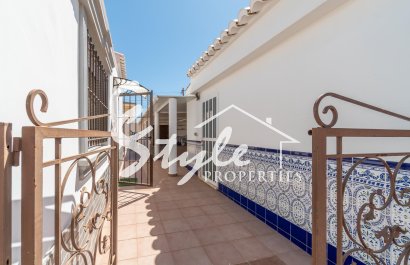 Reventa - Villa - Torrevieja - Torreta florida