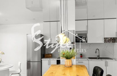 Reventa - Apartamento - Torrevieja - El Acequión - Los Náufragos