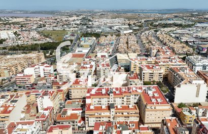 Resale - Apartamento - Torrevieja - El Molino