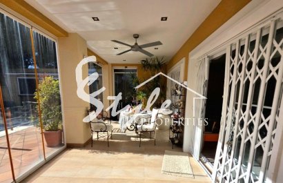 Resale - Villa - Dehesa de campoamor - Campoamor