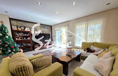Resale - Villa - Dehesa de campoamor - Campoamor