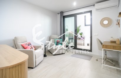 Resale - Apartamento - Torrevieja - Los Balcones