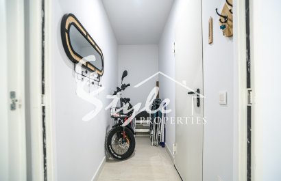 Resale - Apartamento - Torrevieja - Los Balcones