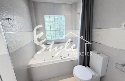 Resale - Villa - Las Ramblas Golf - Las Ramblas