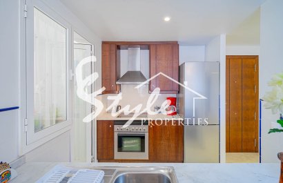 Resale - Apartamento - Punta Prima