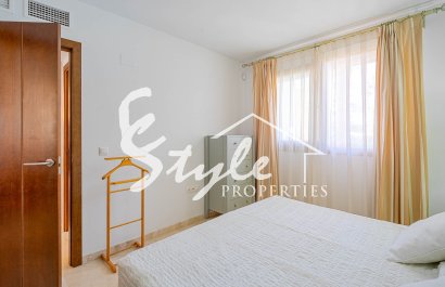 Resale - Apartamento - Punta Prima
