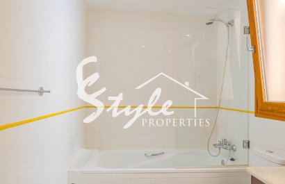 Resale - Apartamento - Punta Prima
