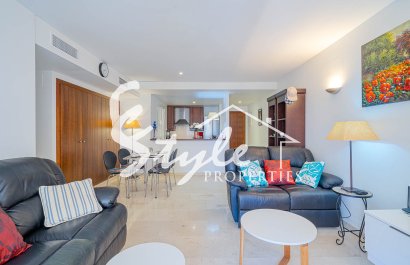 Resale - Apartamento - Punta Prima
