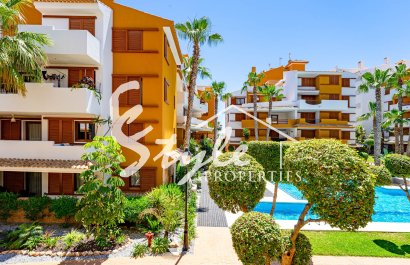 Resale - Apartamento - Punta Prima