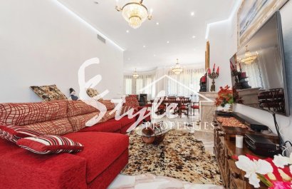 Resale - Villa - Dahesa de Campoamor