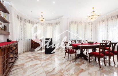 Resale - Villa - Dahesa de Campoamor