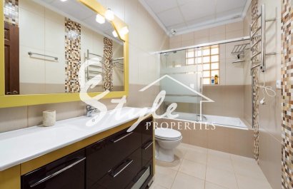 Resale - Villa - Dahesa de Campoamor