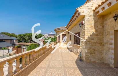 Resale - Villa - Dahesa de Campoamor