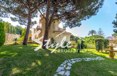 Resale - Villa - Dahesa de Campoamor