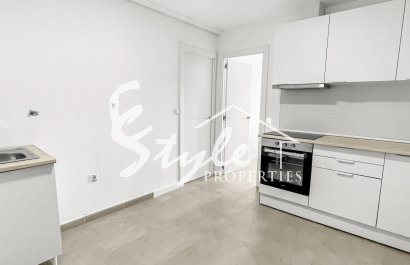 Resale - Apartamento - Torrevieja - El Acequión - Los Náufragos