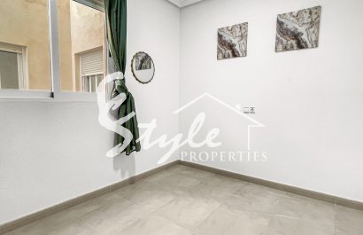 Resale - Apartamento - Torrevieja - El Acequión - Los Náufragos