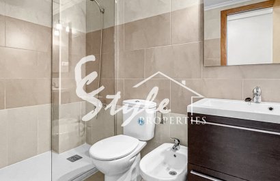 Resale - Apartamento - Torrevieja - El Acequión - Los Náufragos