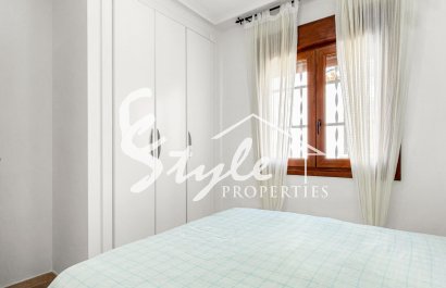 Resale - Apartamento - Orihuela-Costa - Villamartin