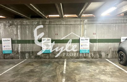 Resale - Apartamento - Torrevieja - Centro - Muelle Pesquero