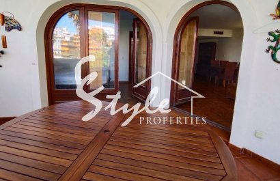 Resale - Apartamento - Punta Prima